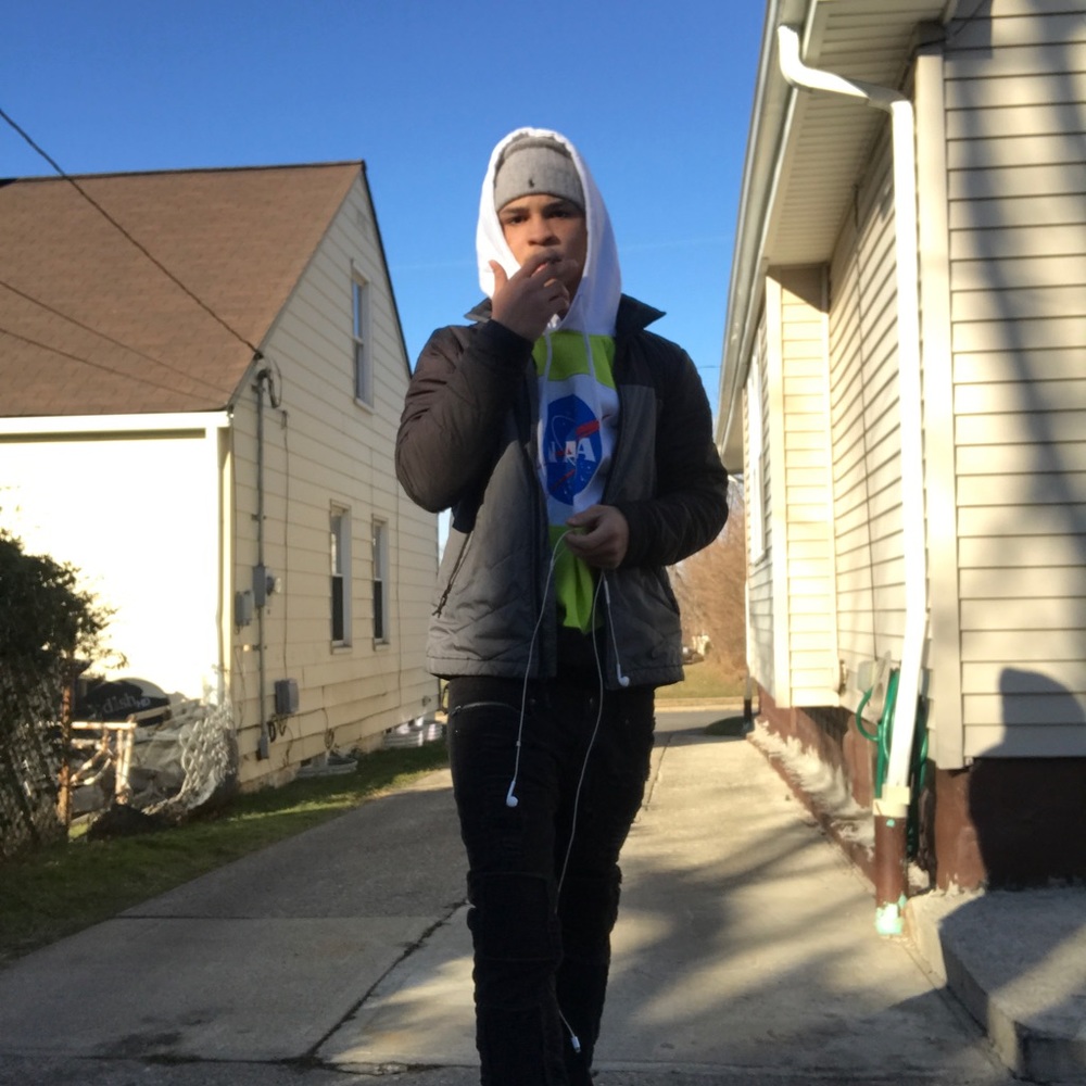 Meet your Posher, Ramiro